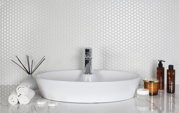 Напольная плитка STARMOSAIC Shapes Penny Round White Matt D19 